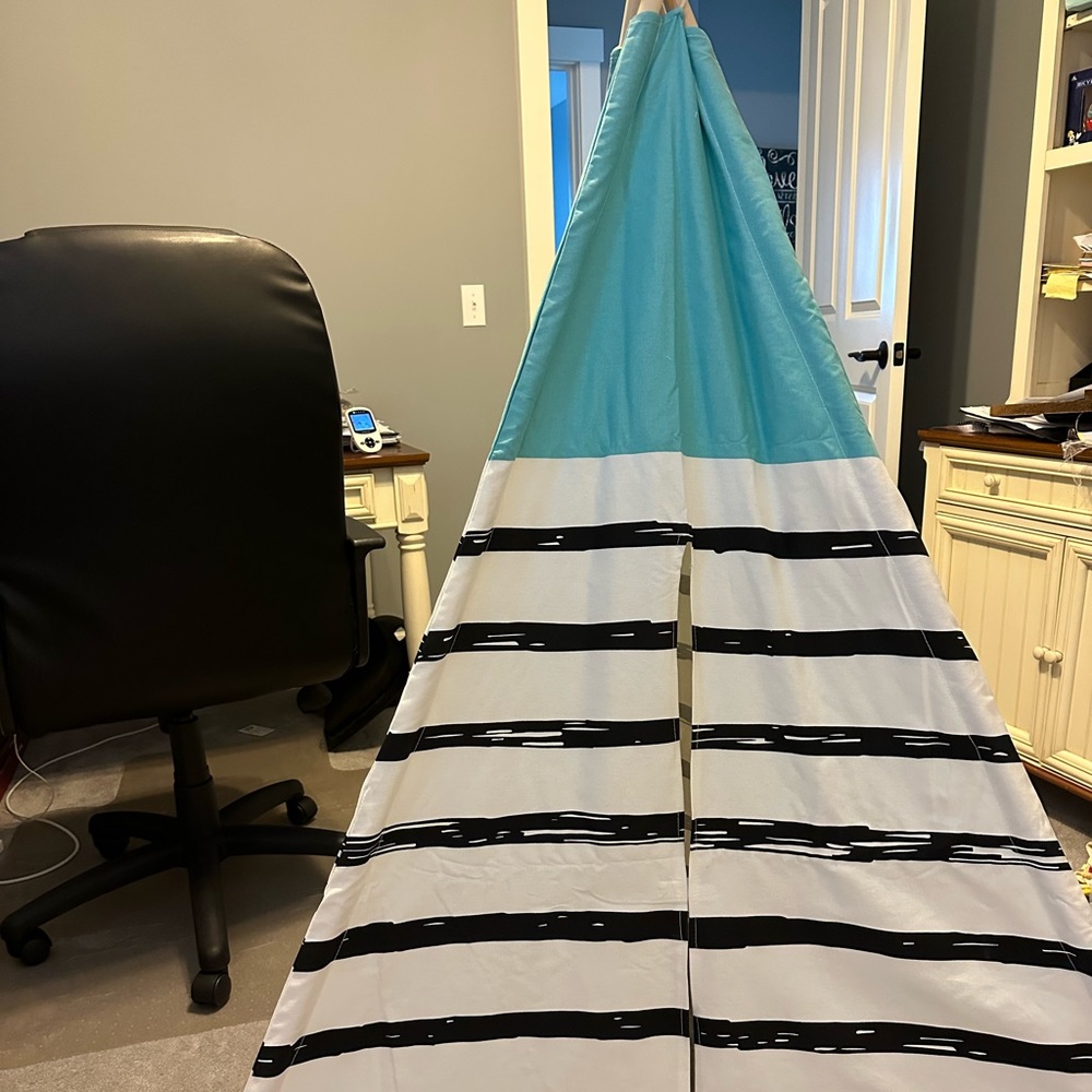 Kids Play Tent
